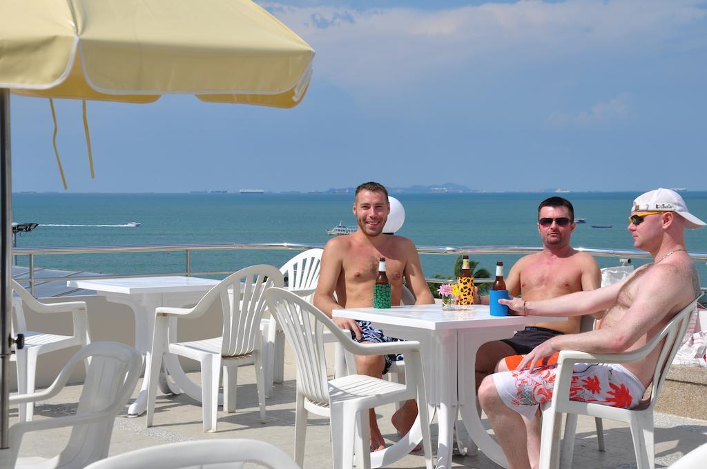 Flipper Lodge Hotel - SHA Extra Plus Pattaya Exterior foto